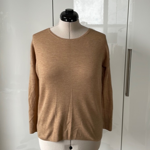 CYNTHIA ROWLEY Sweater with Long Sleeve Color-Light Brown Size- Small NWOT - Picture 1 of 12